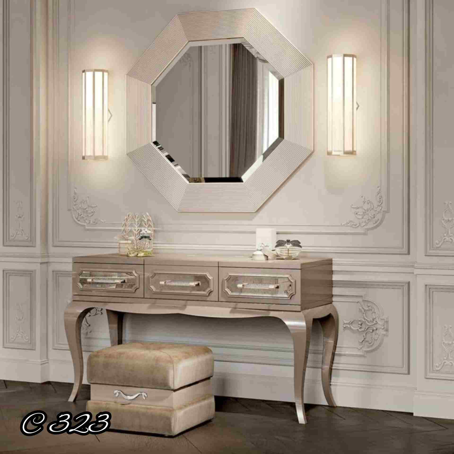 آینه و کنسول