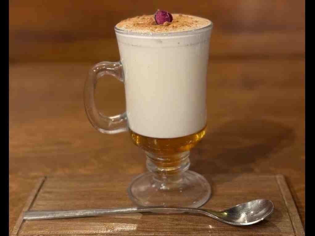 شیر عسل دارچین