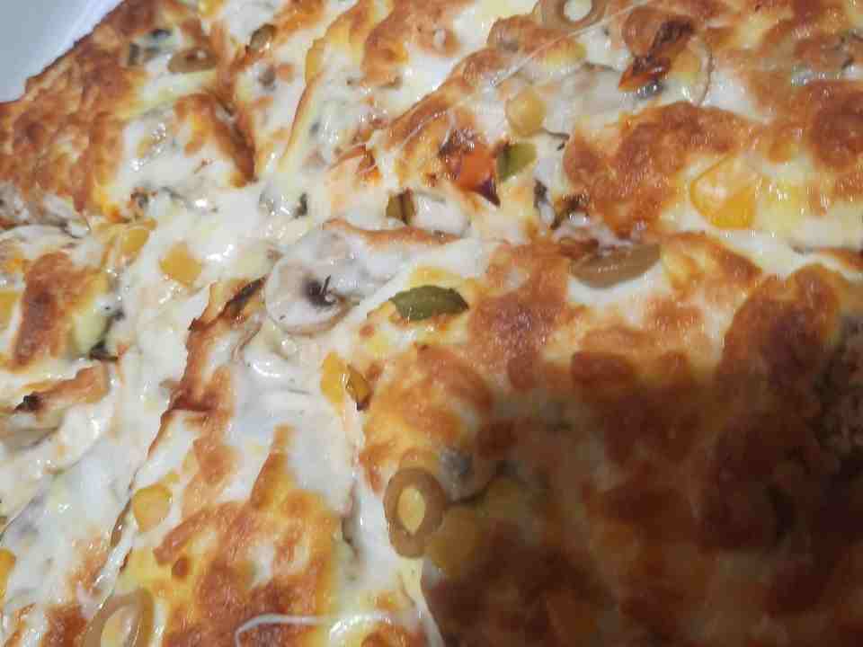 مرغ وقارچ