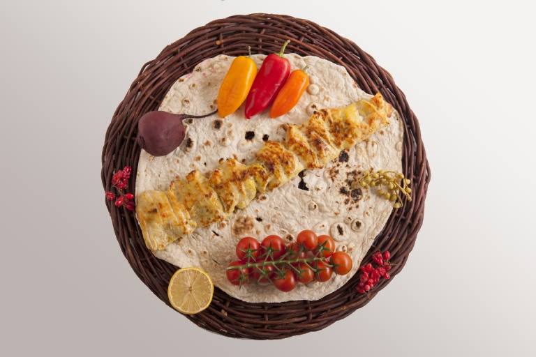 جوجه کباب زعفرانی