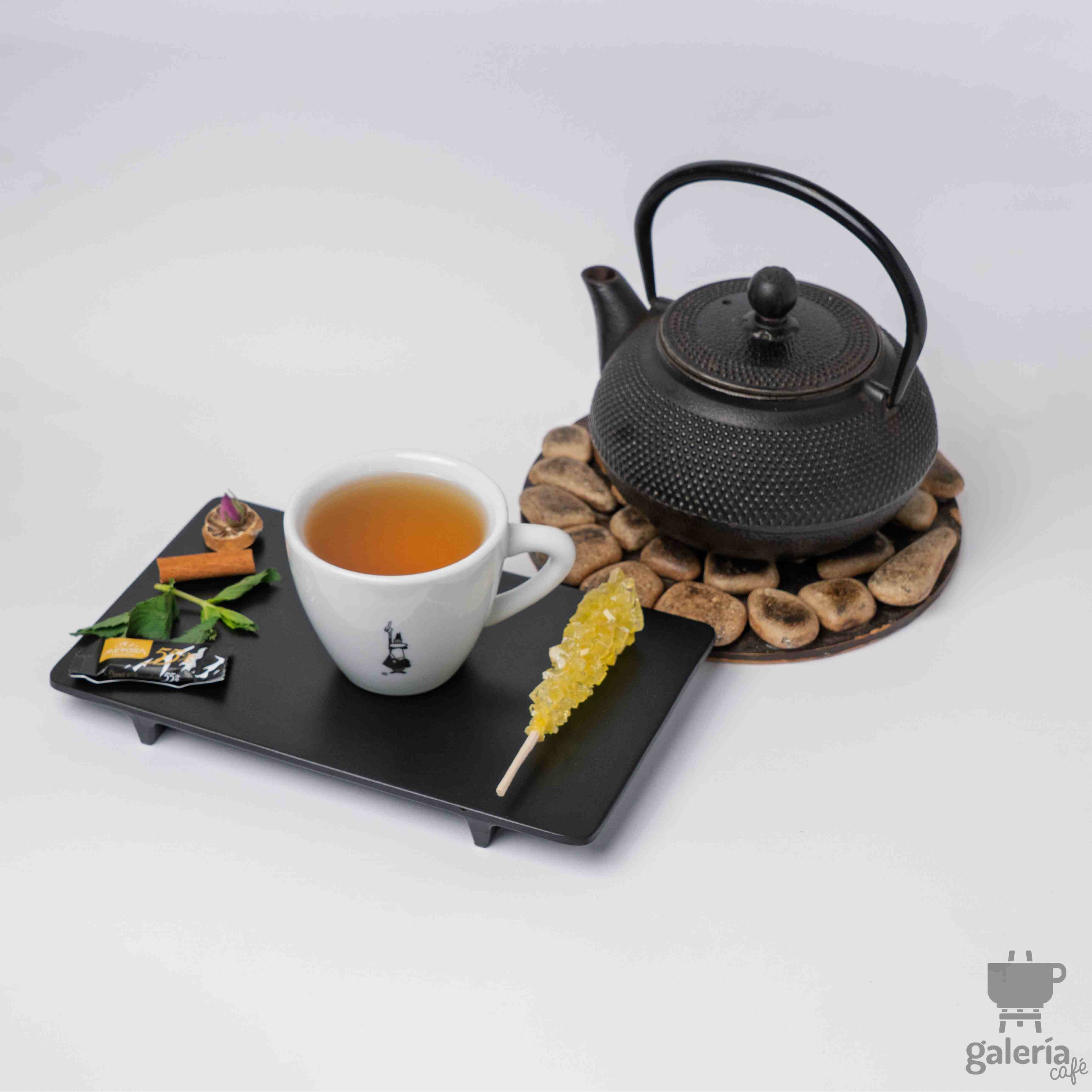 چای نعنا مراکشی