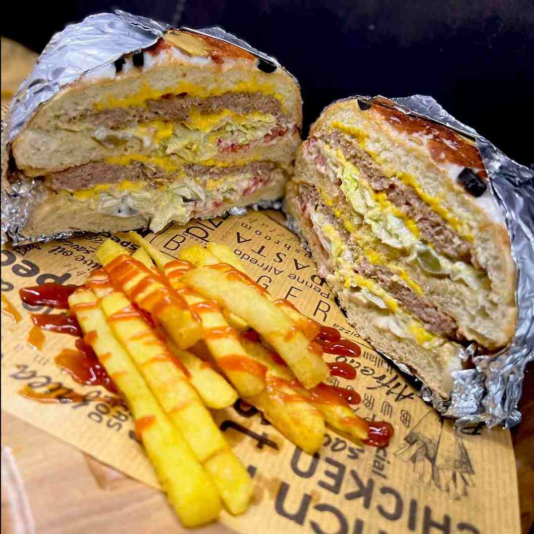 دبل چیز برگر
