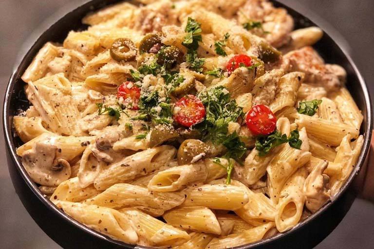 پنه چیکن آلفردو