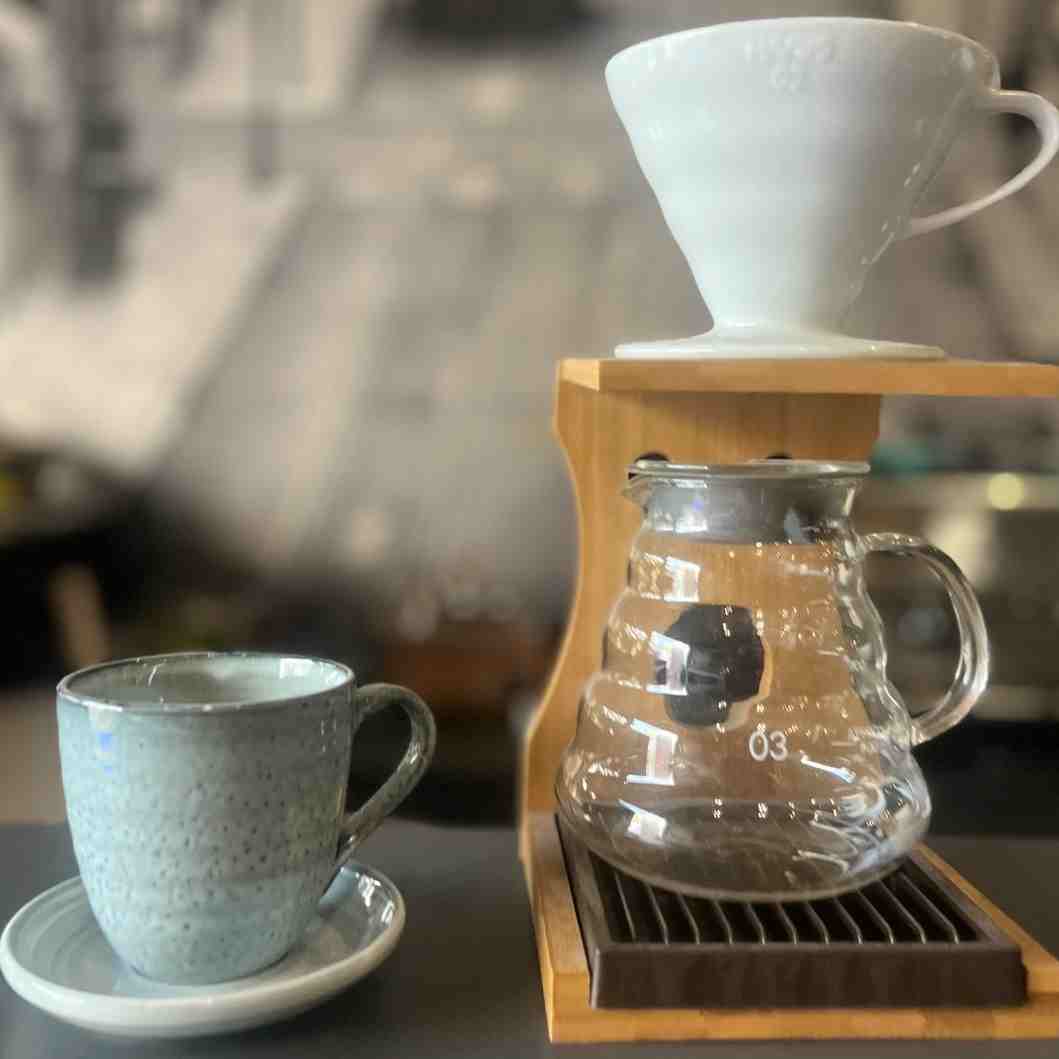 V60