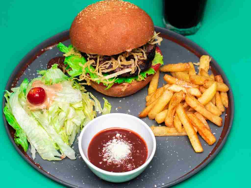 کلاسیک برگر
