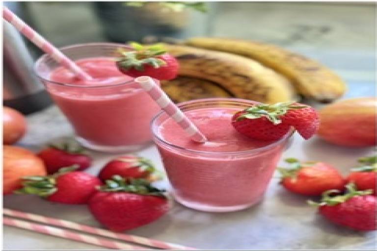  شیک توت فرنگی