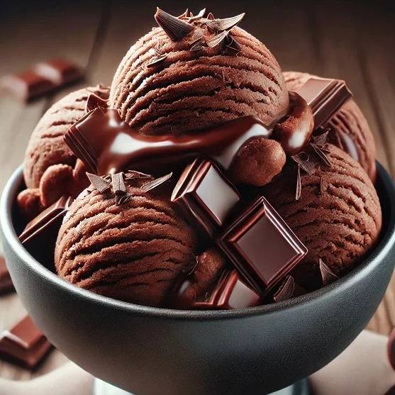 بستنی شکلات مغزدار