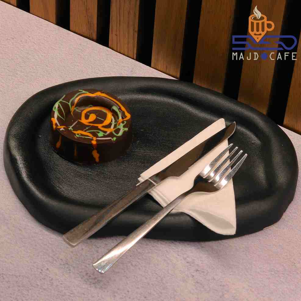 شکلات دبی