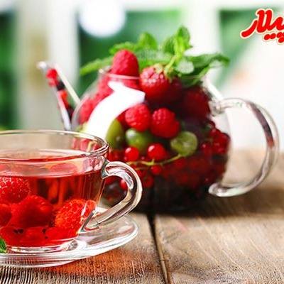 دمنوش چند میوه با قوری