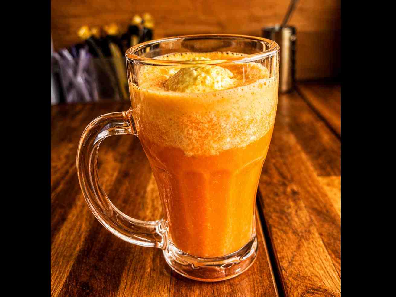 آب هویج + بستنی