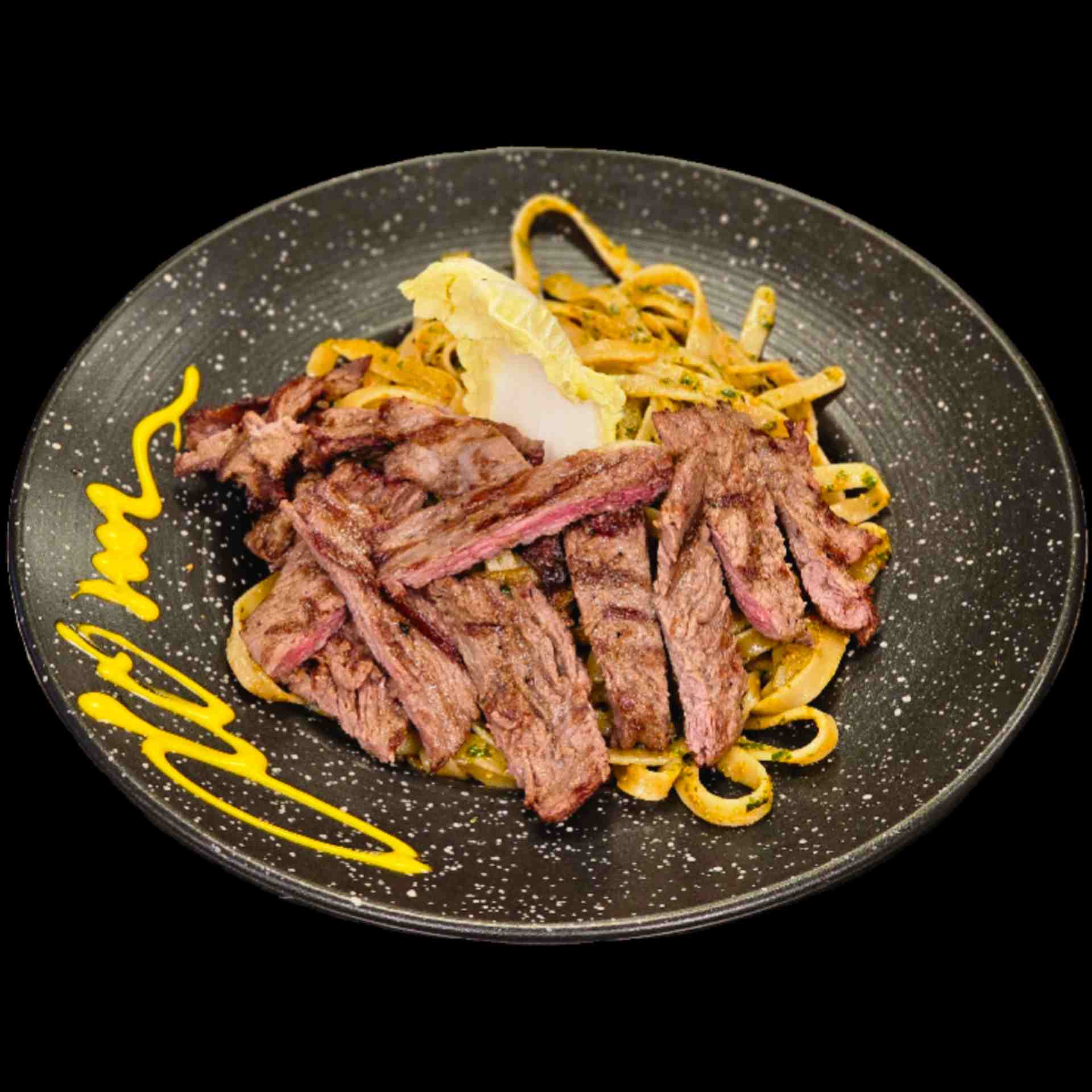 فتوچینی گوشت با سس پستو