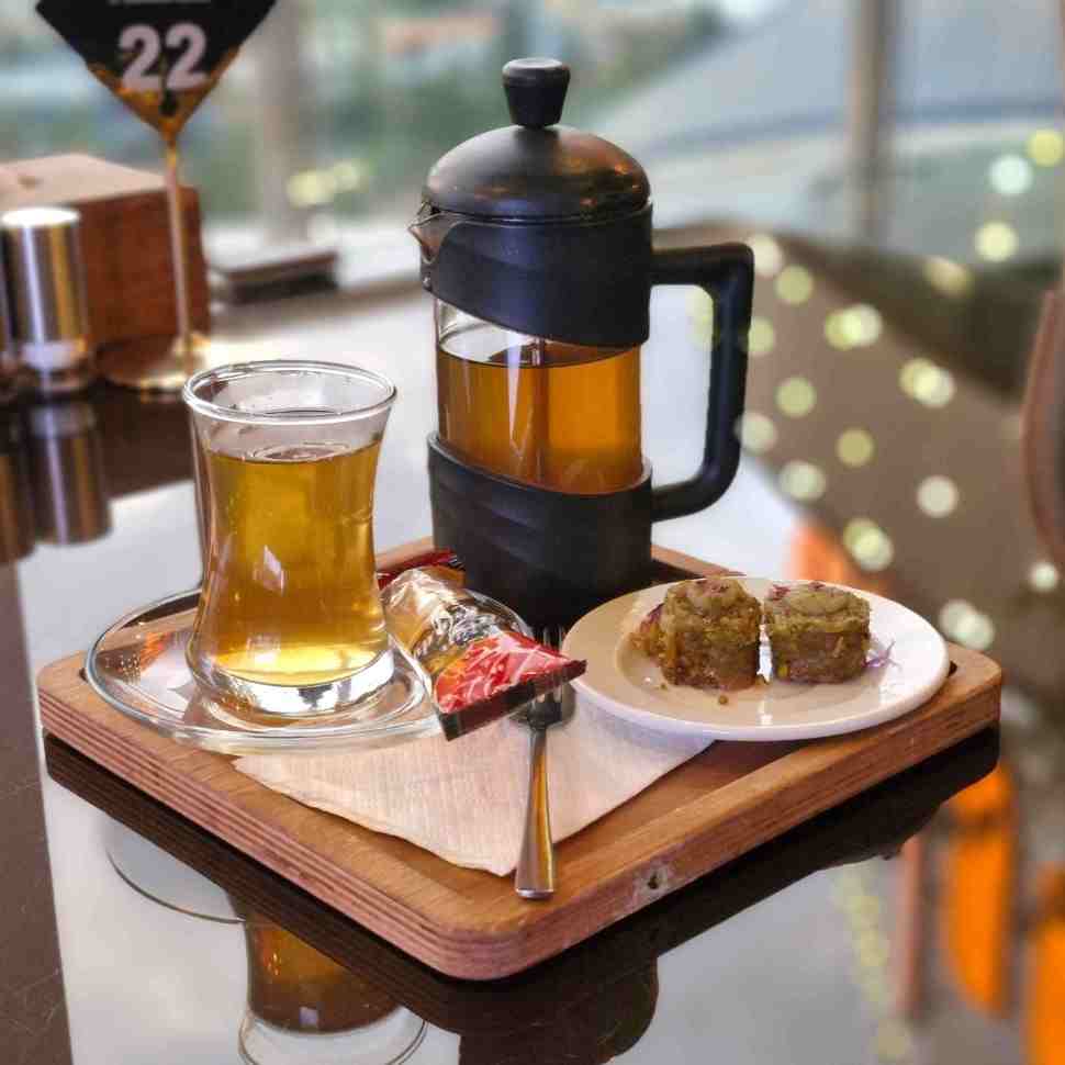 چای سبز و یاس