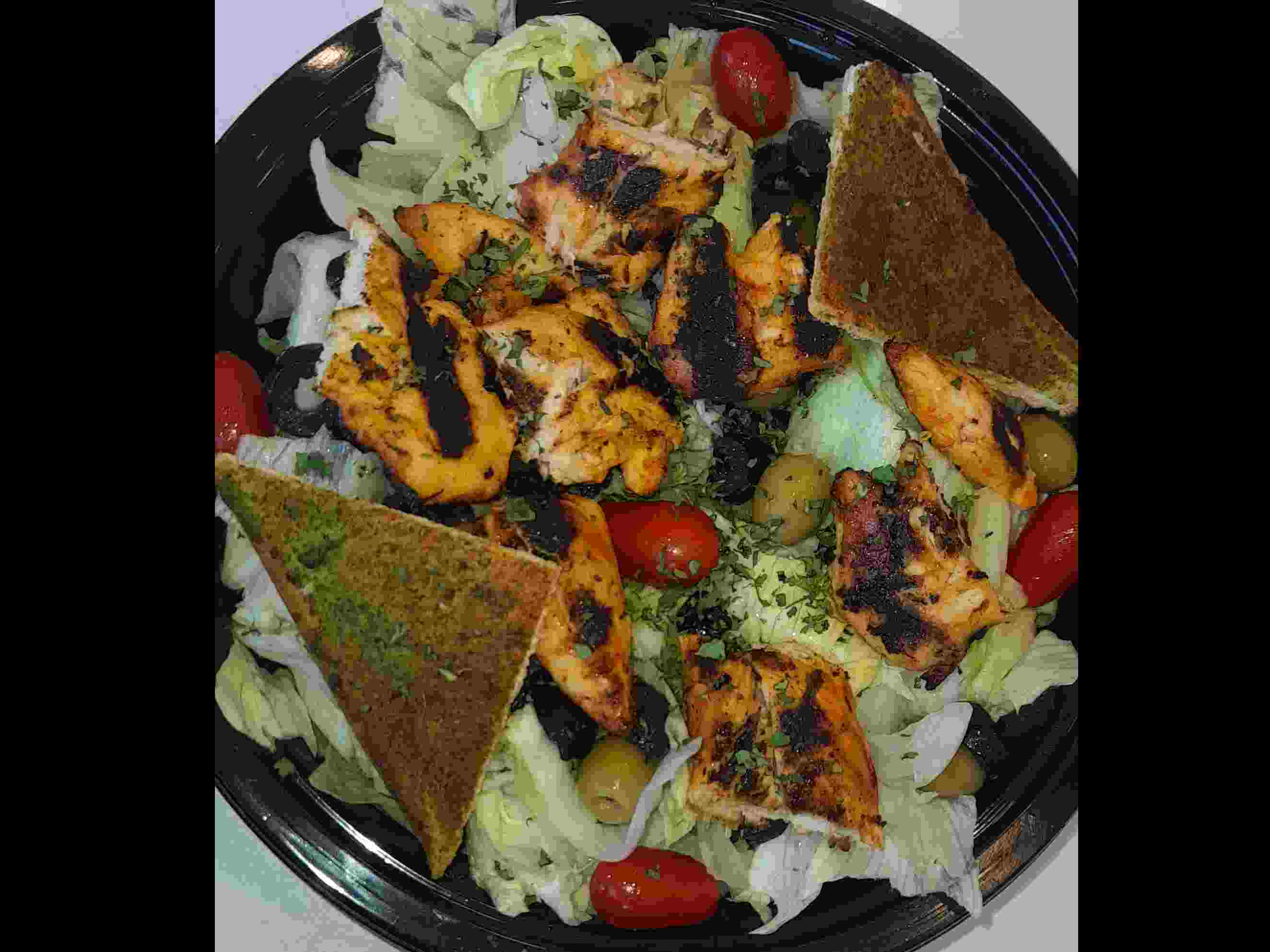 سزار با مرغ گریل
