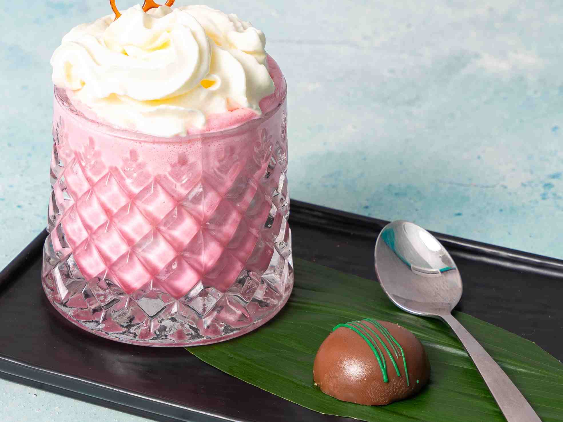 Strawberry Chocolate | استرا بری چاکلت
