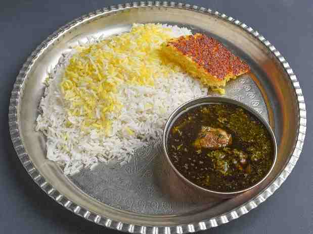 پلو خورش قورمه سبزی ویژه
