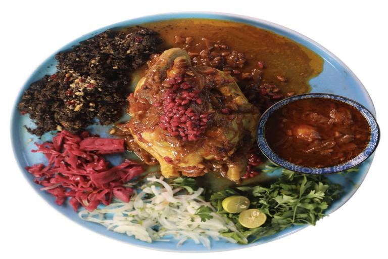 خوراک مرغ محلی (سیر و انار)2 نفره