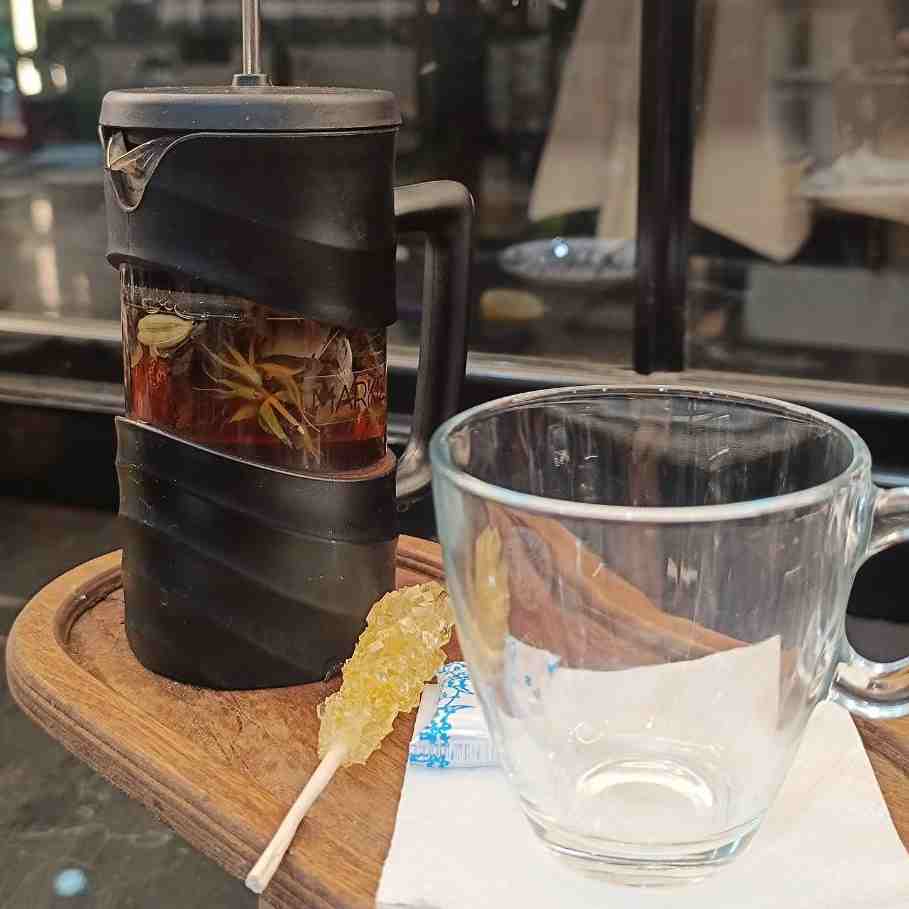 هل و دارچین