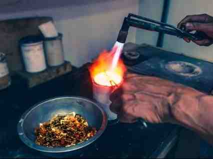 چرا خرید طلای آبشده ریسک بالایی دارد؟
