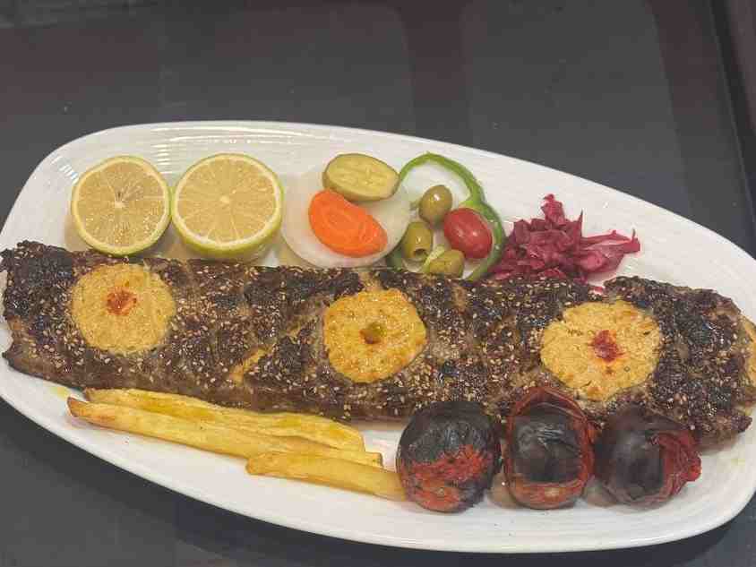 جوجه کباب سر آشپز