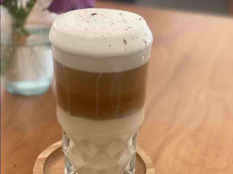 نارگیلا لته