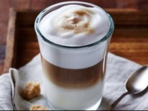 Latte macchiato