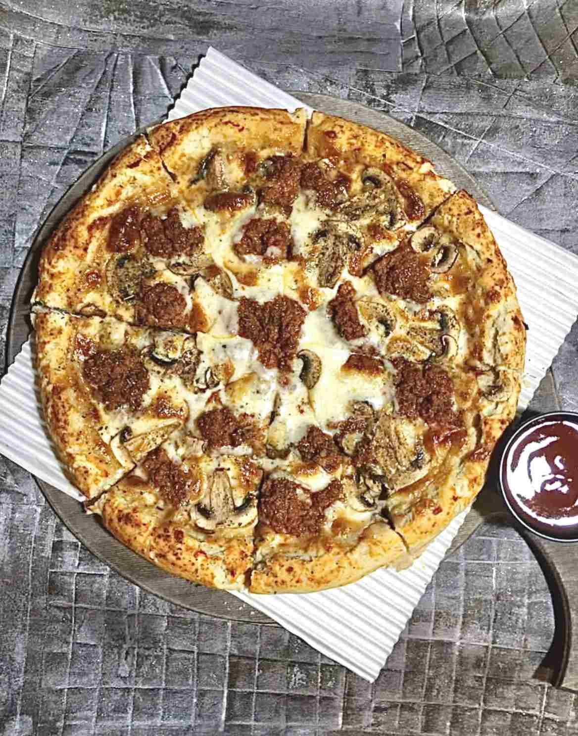 گوشت و قارچ