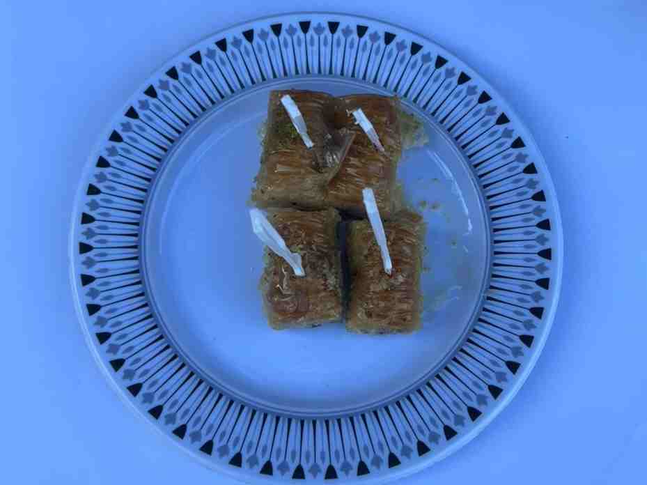 باقلوا چهار نفره