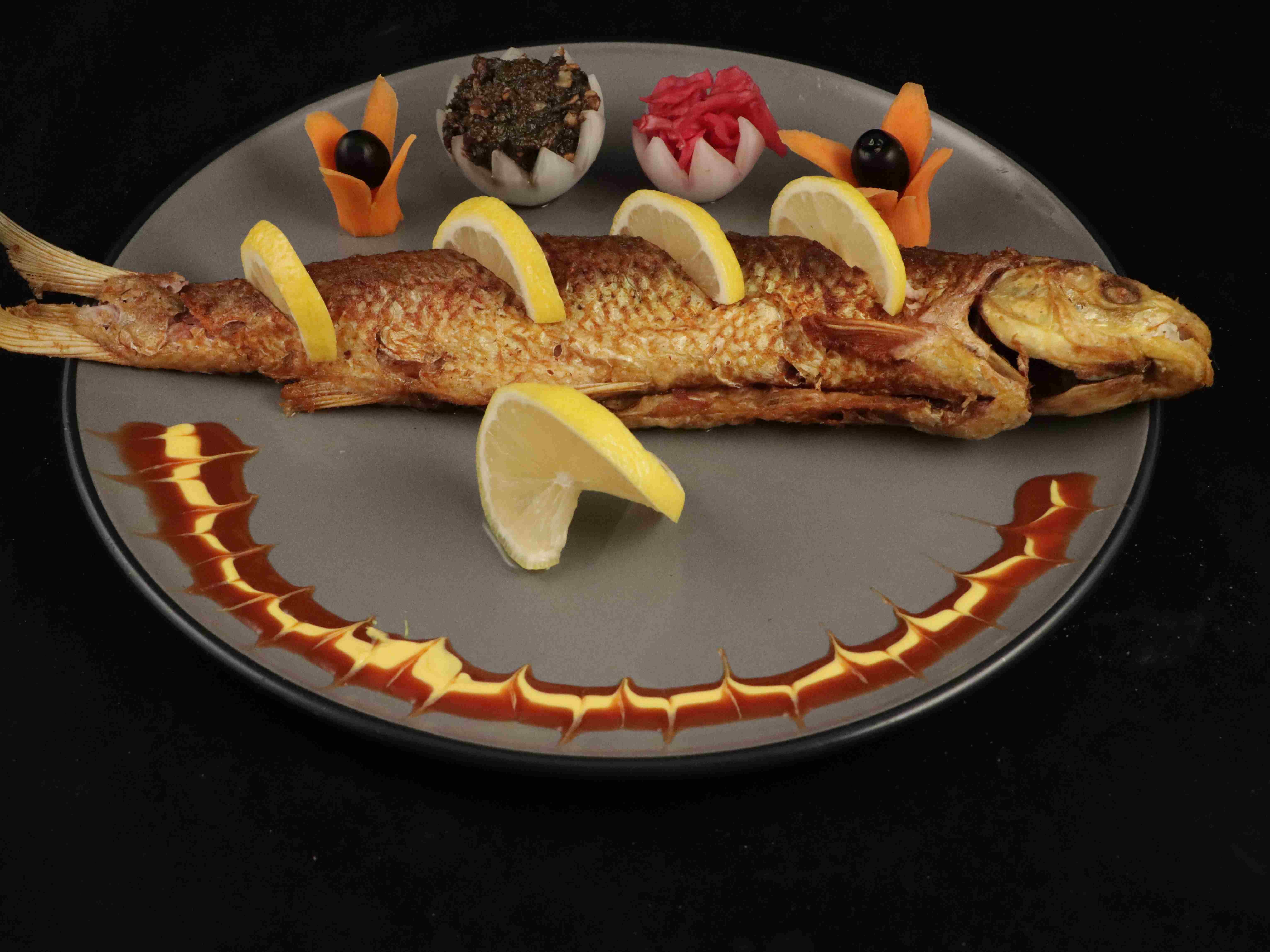 سبزی پلو و ماهی سفید (دریا)
