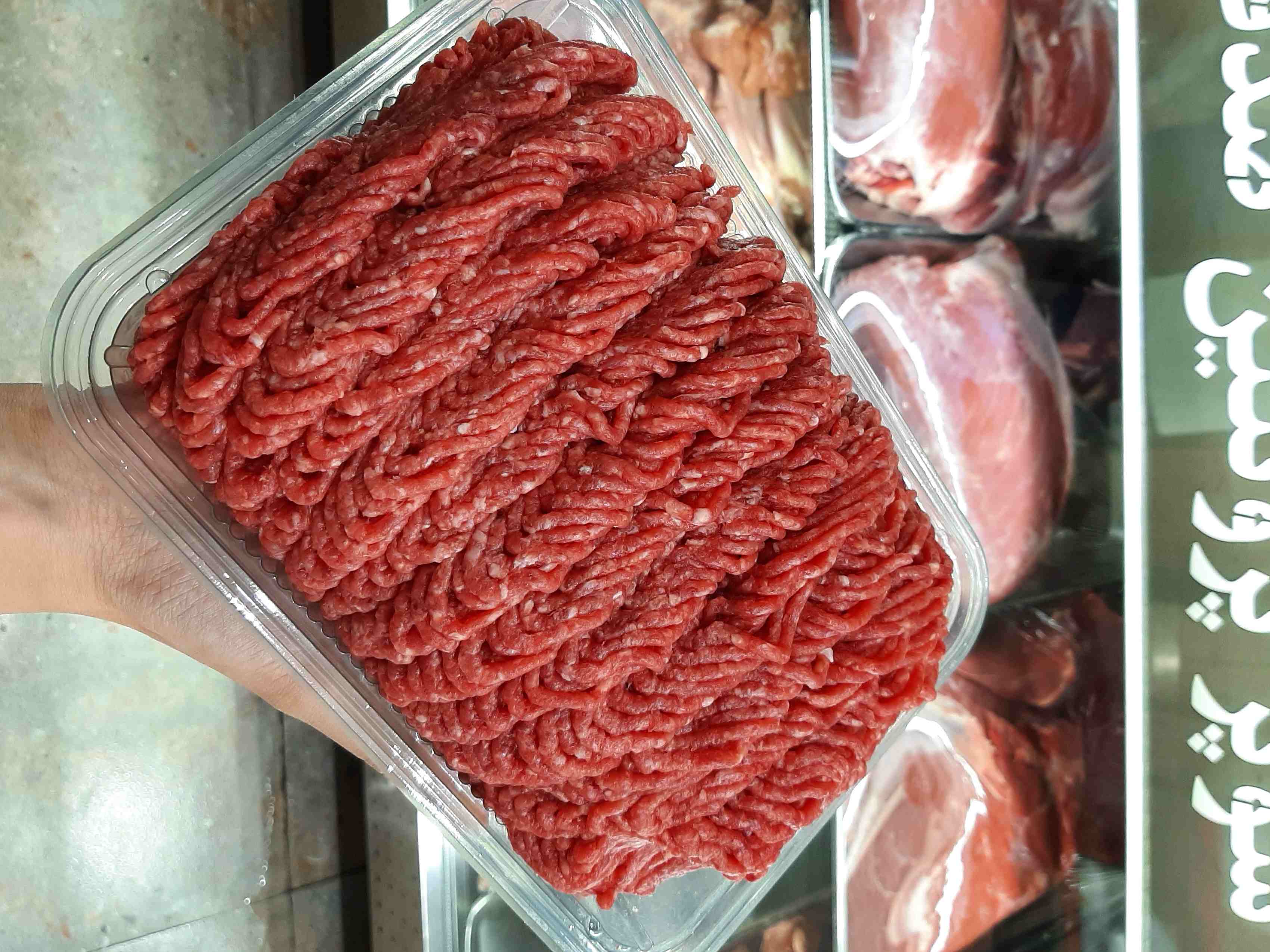 مخلوط گوساله و گوسفندی
