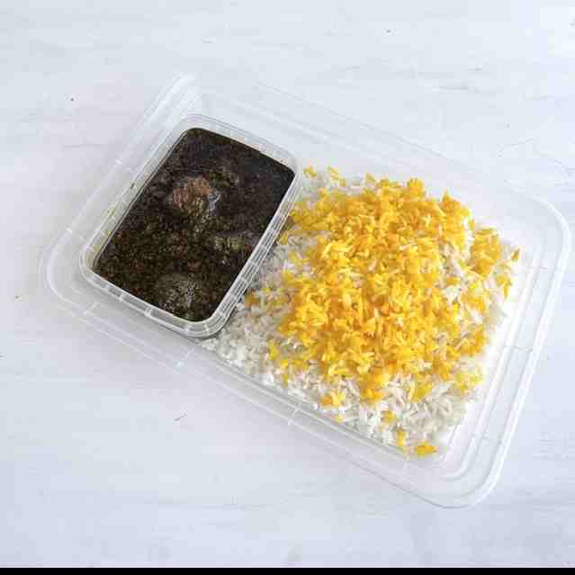 چلوخورشت قرمه سبزی