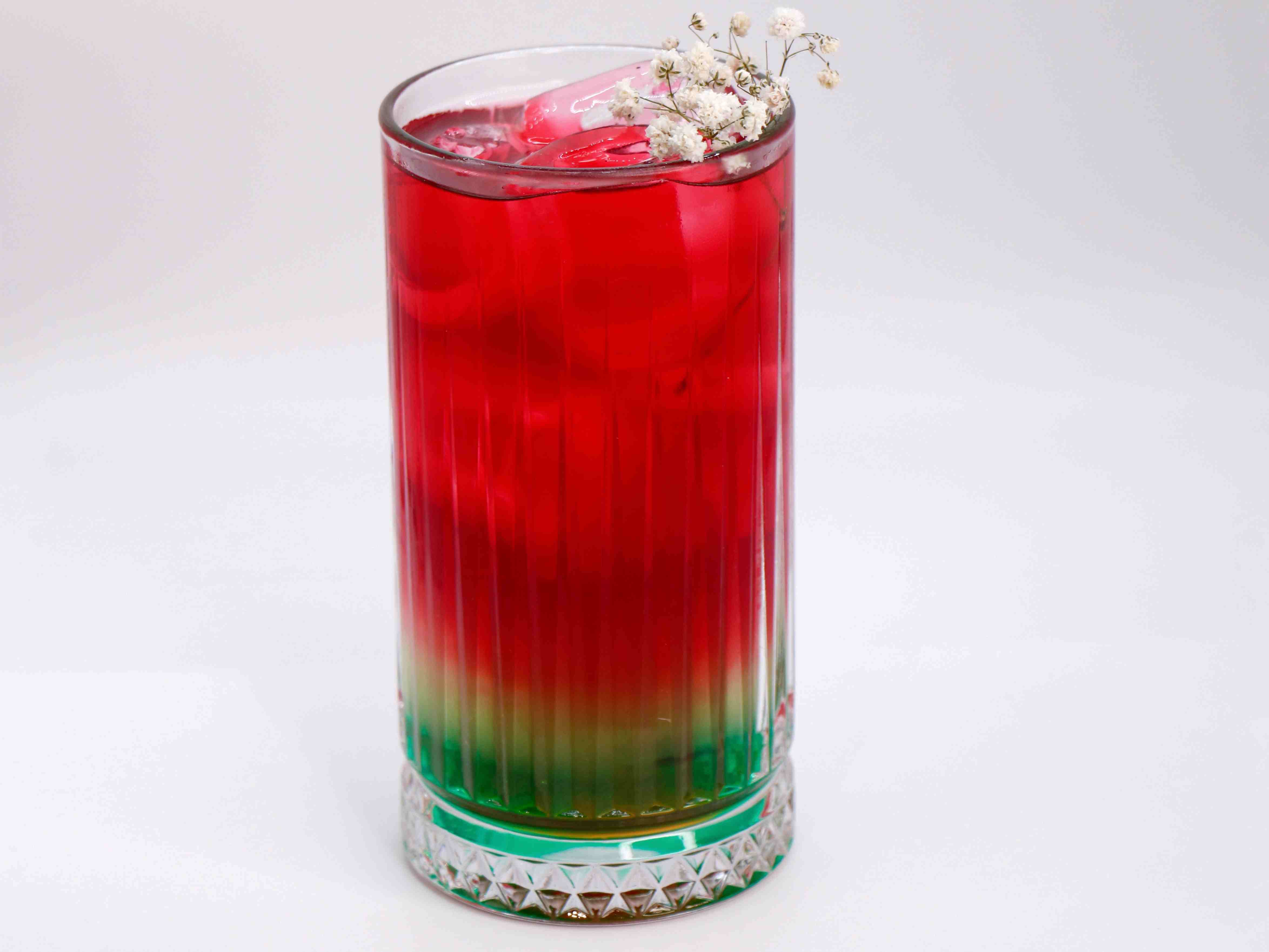 زعفران و کاسنی و شاه تره