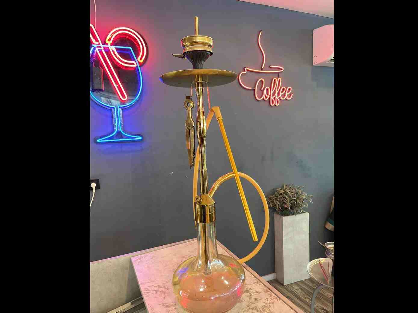 دو سیب آلبالو