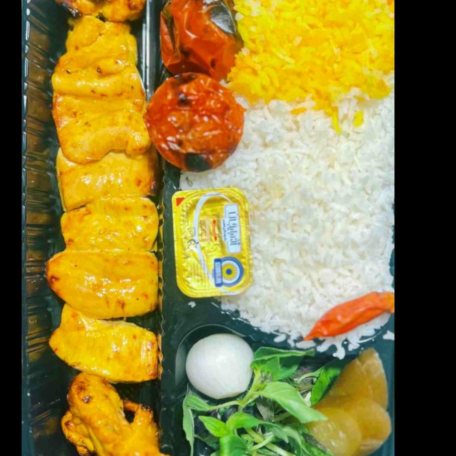چلو جوجه مخصوص (٣٠٠ گرمي)