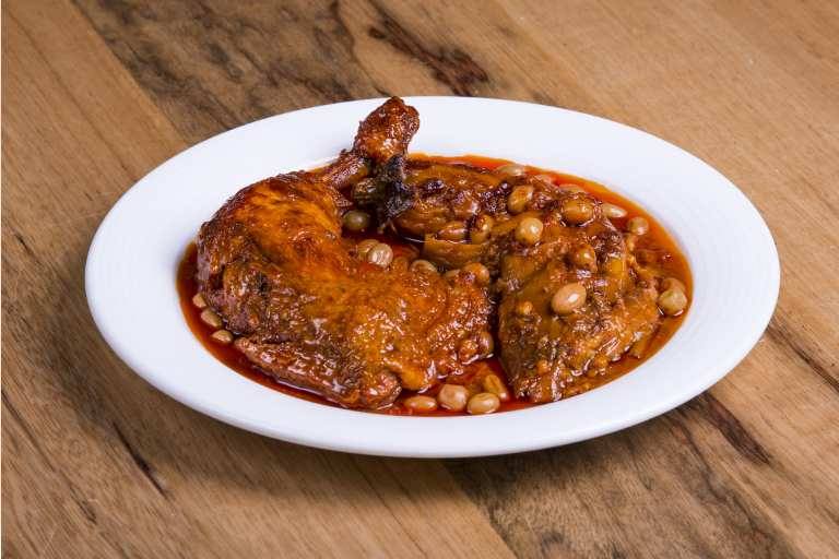 خوراک مرغ و غوره بادمجان