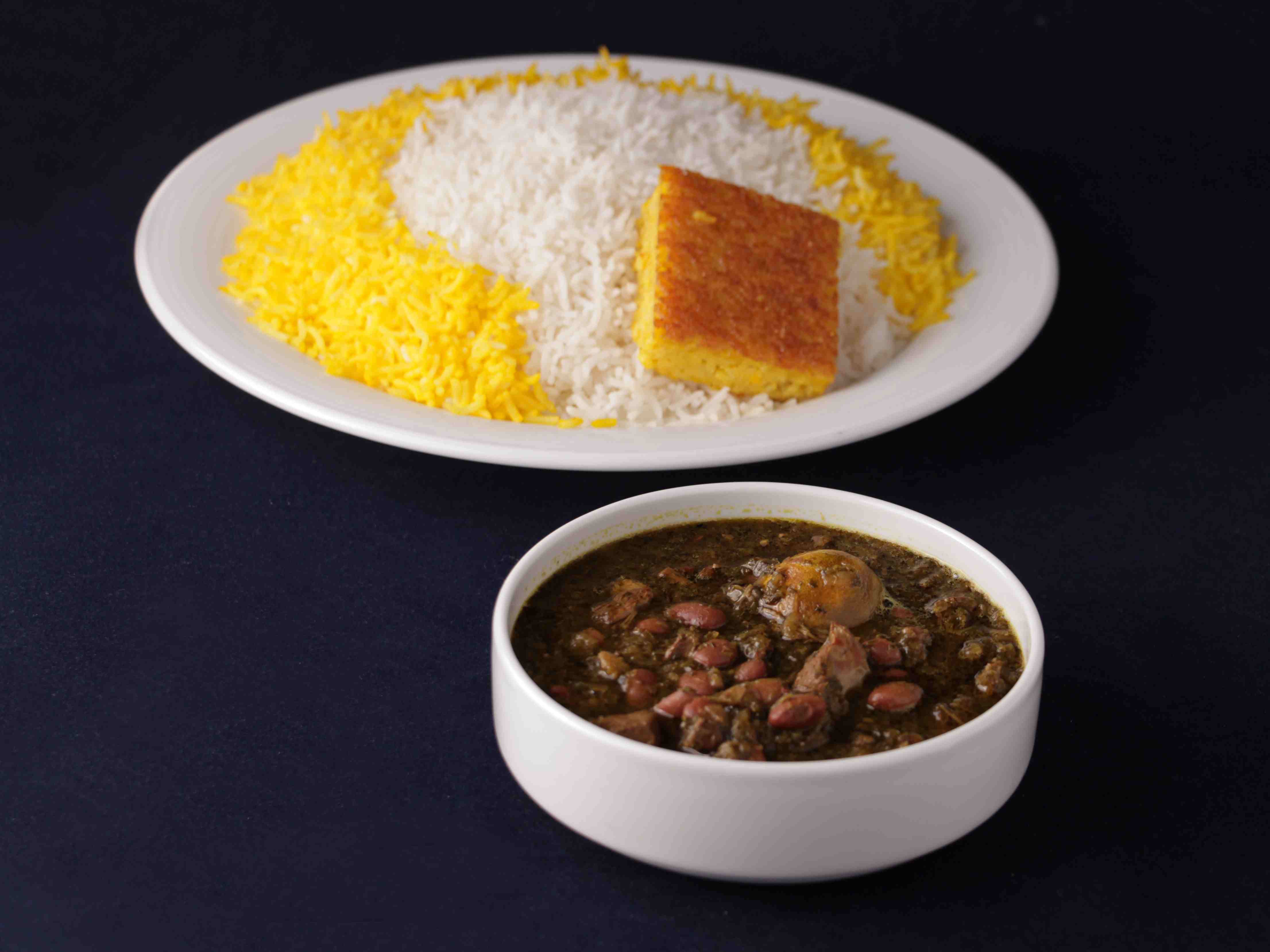 چلو خورش قرمه سبزی