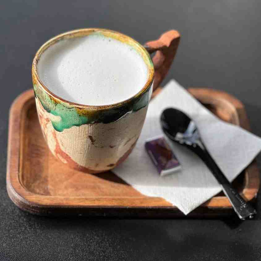 شیر دارچین