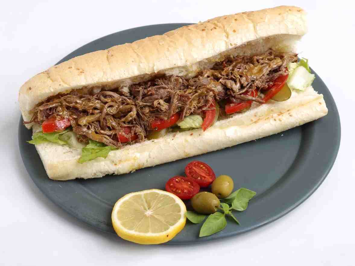 ساندویچ رست بیف