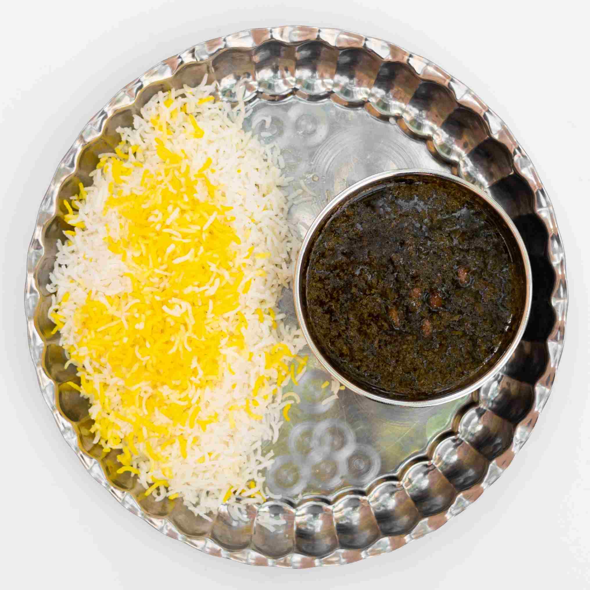 چلو خورشت قورمه سبزی گوسفندی
