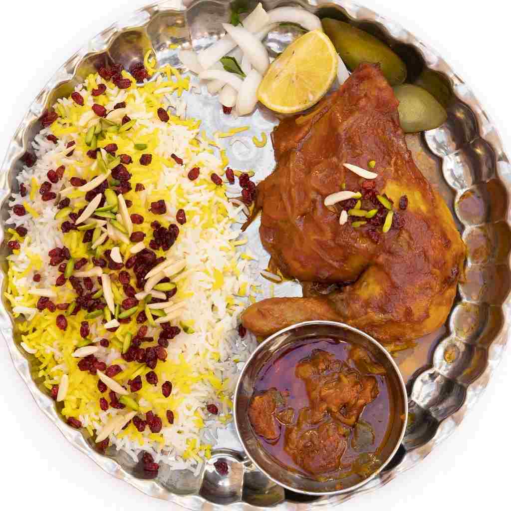زرشک پلو مرغ مخصوص