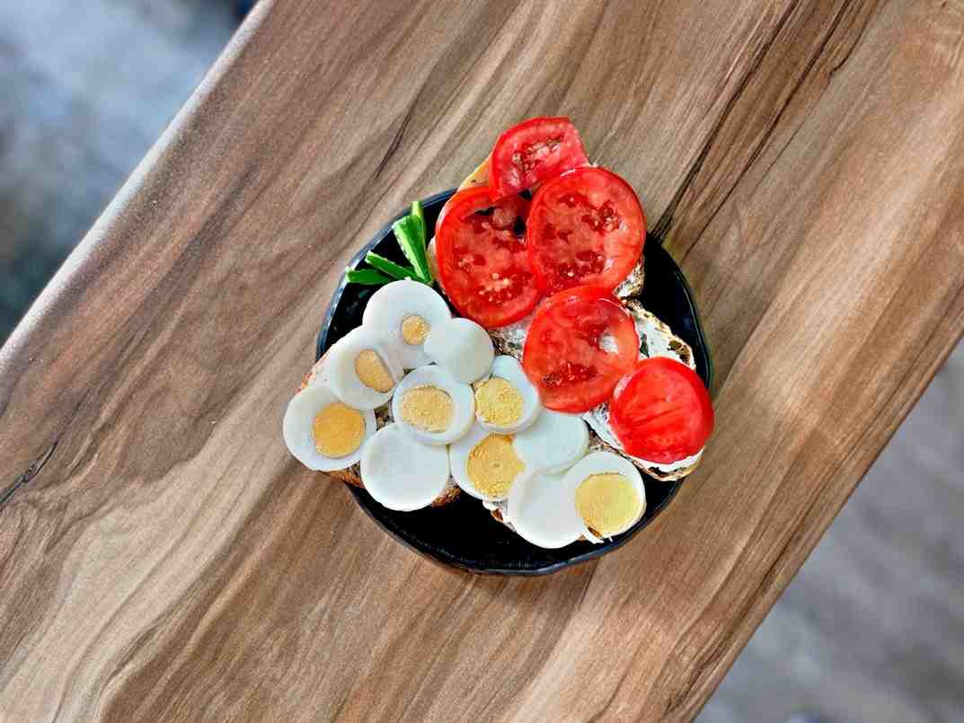تست تخم مرغ و گوجه