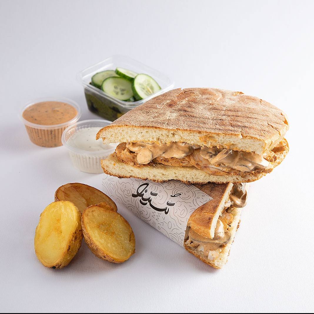 پنینی چیکن کورما (تند)