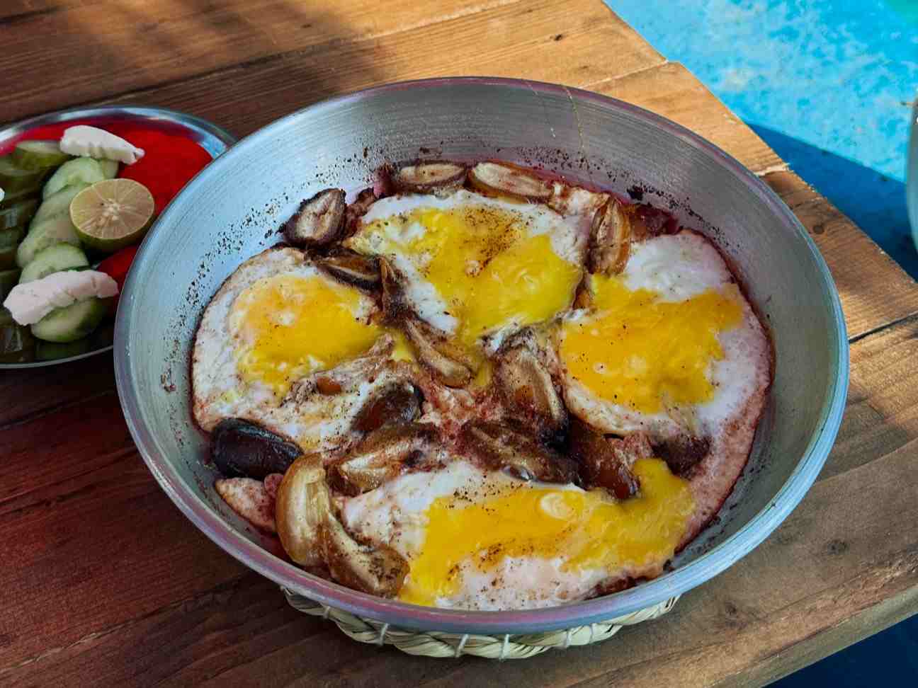 نیمرو خرما