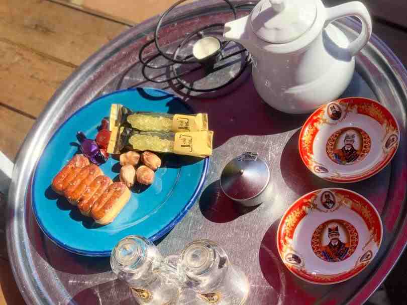 قلیان و چای دو نفر