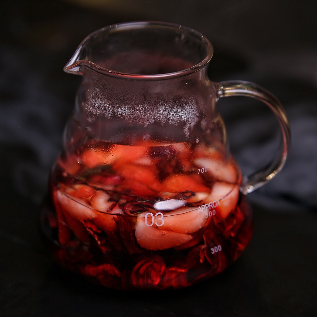 چای ترش توت فرنگی