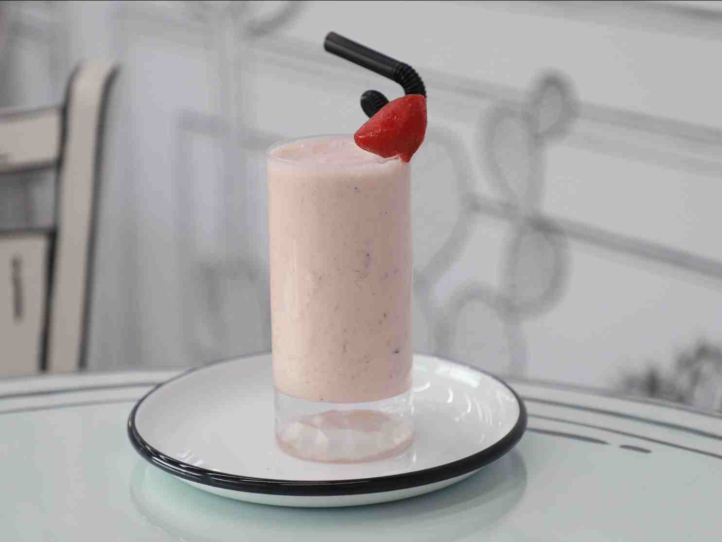 چیز شیک میوه