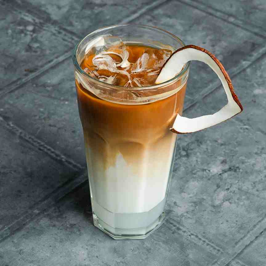 آیس لاته کوکونات