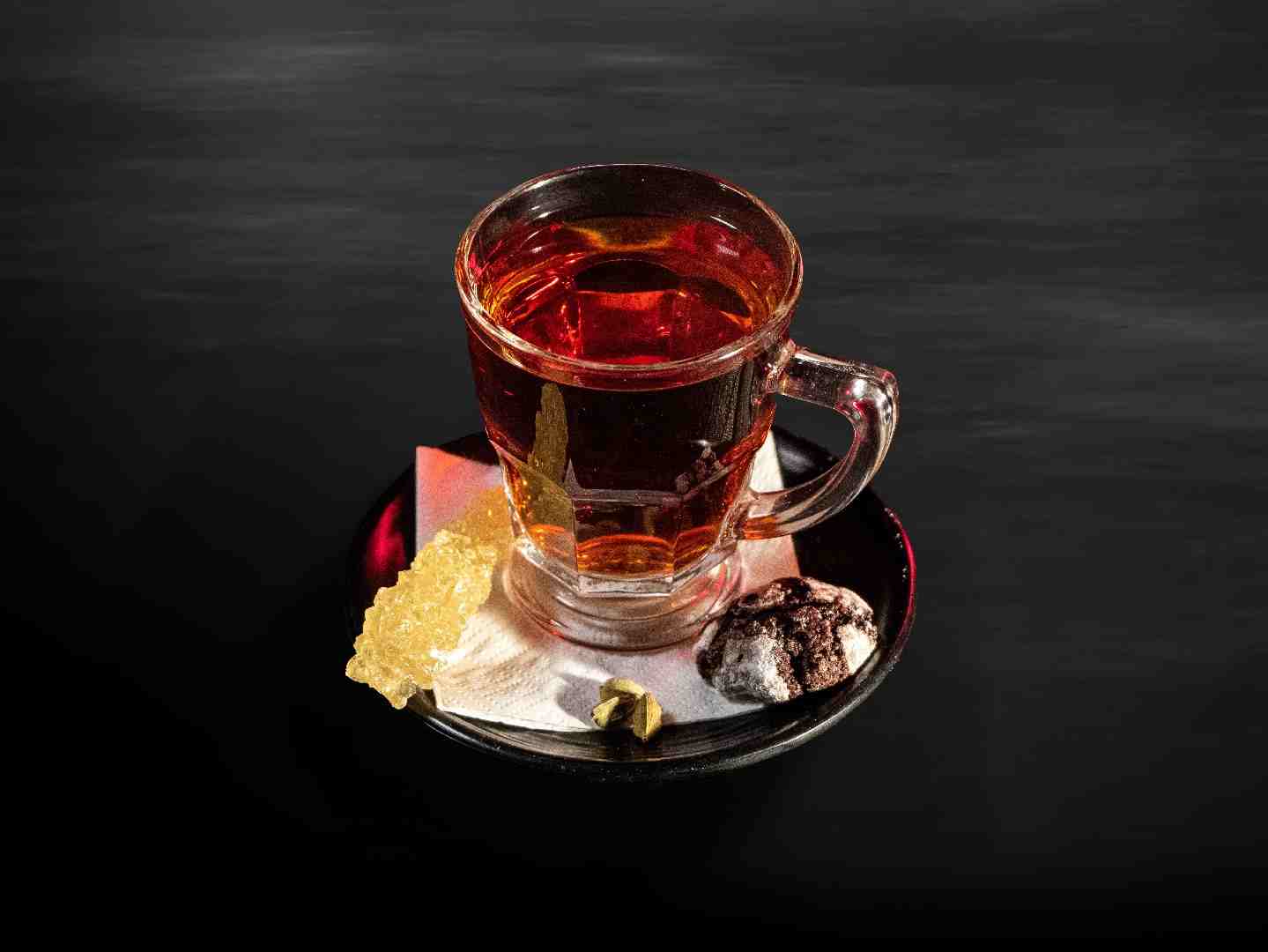 چای سیاه هل/دارچین/گل محمدی/به لیمو