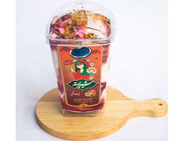 شیر پسته توت فرنگی