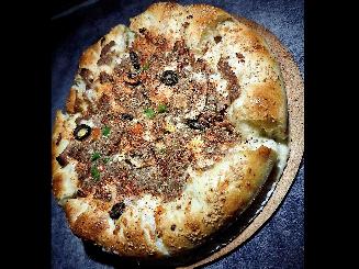 کالزونه گوشت