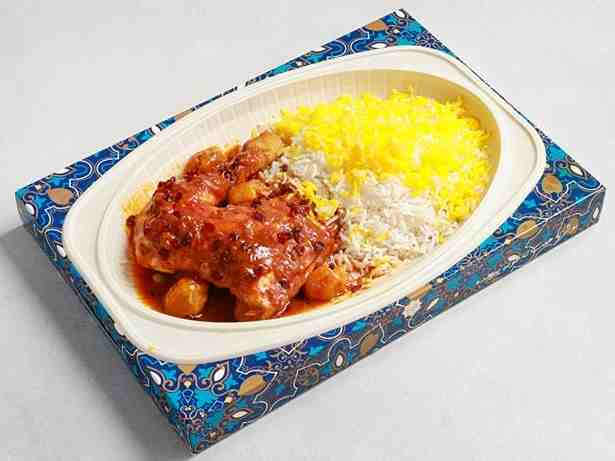 چلو خورشت زرشک و آلو با مرغ